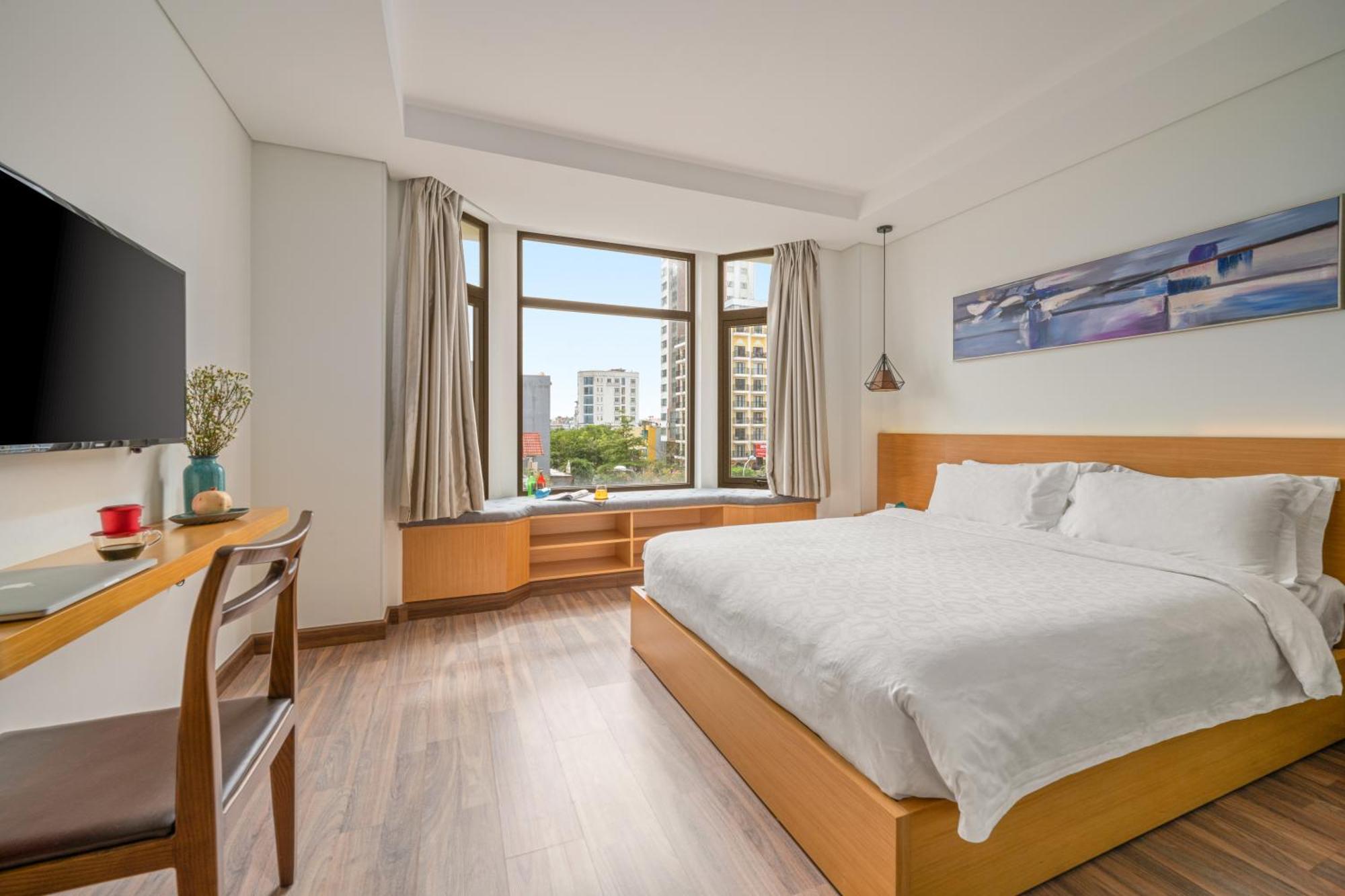 Brilliant Majestic Hotel Da Nang Bagian luar foto
