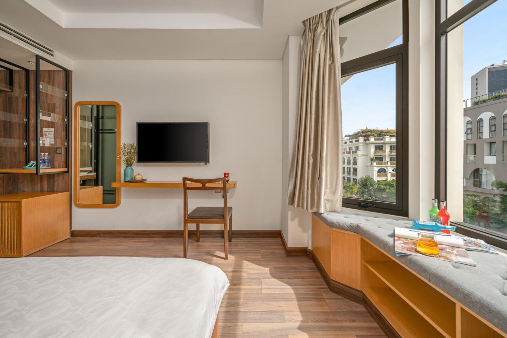 Brilliant Majestic Hotel Da Nang Bagian luar foto
