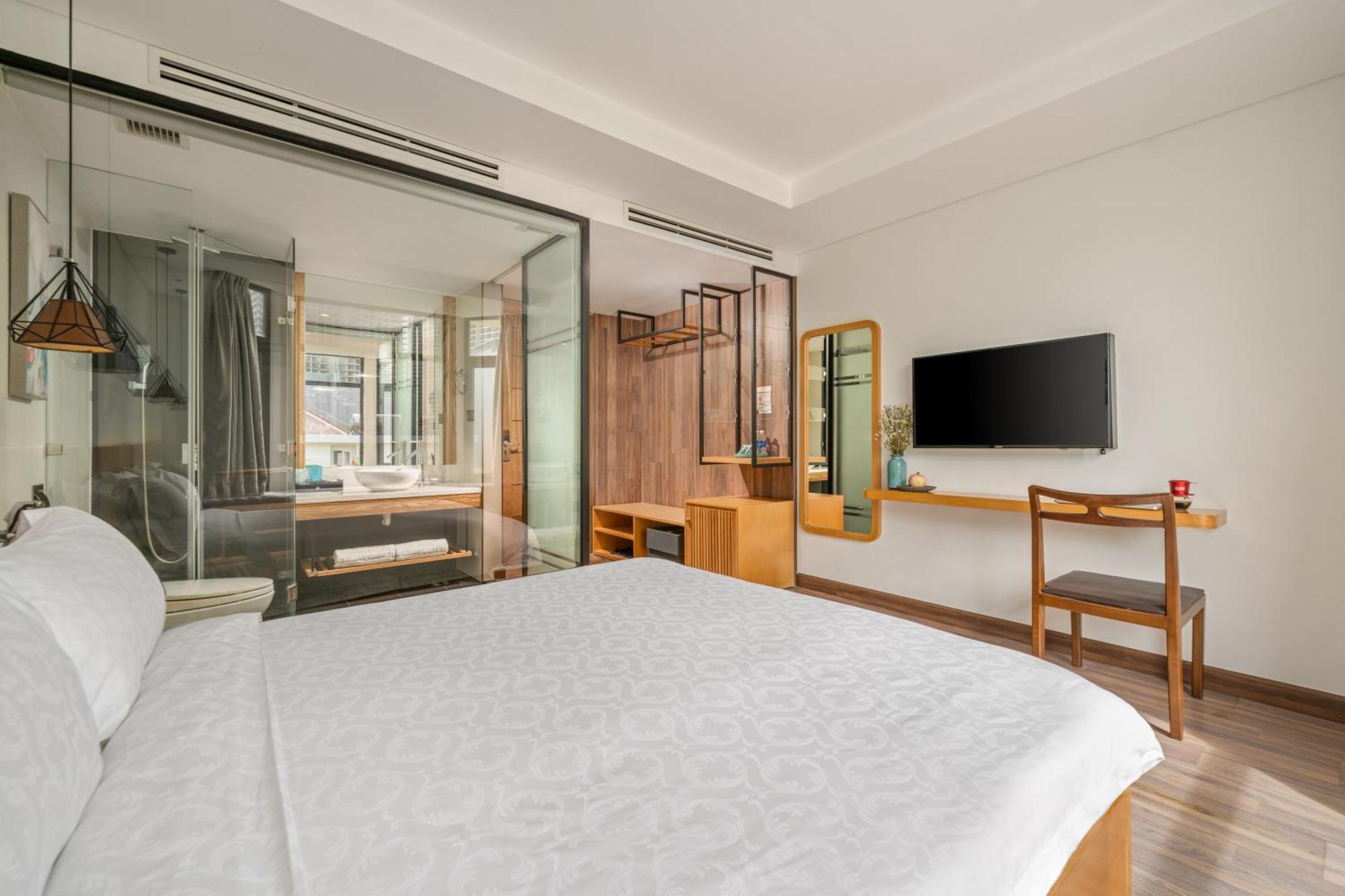Brilliant Majestic Hotel Da Nang Bagian luar foto